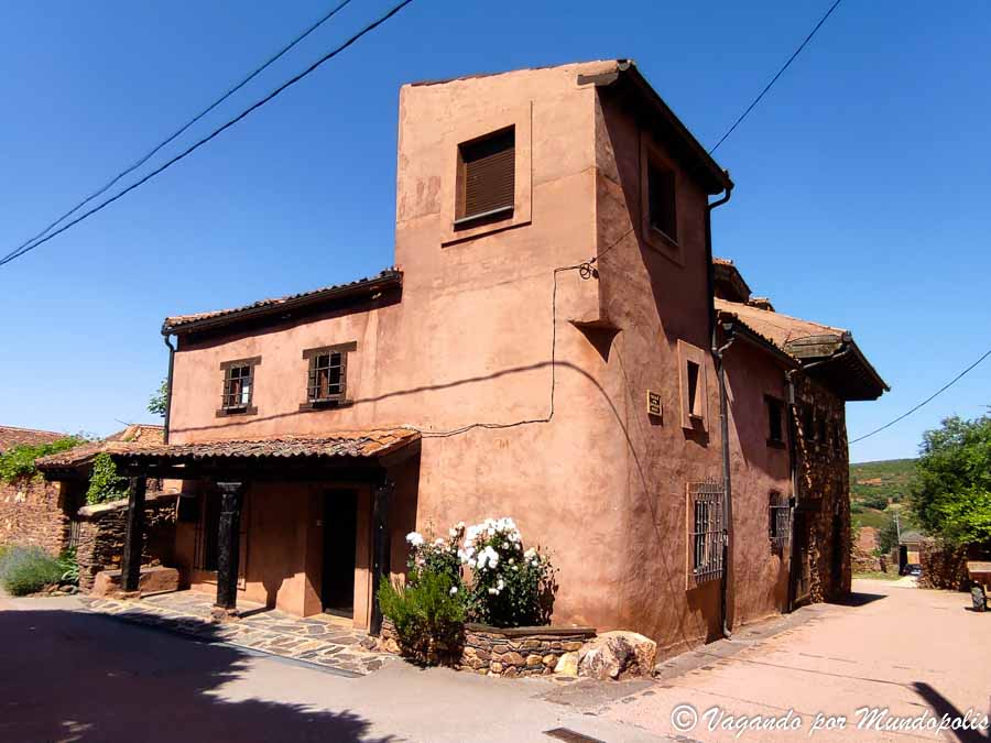 ruta-por-los-pueblos-rojos-de-segovia