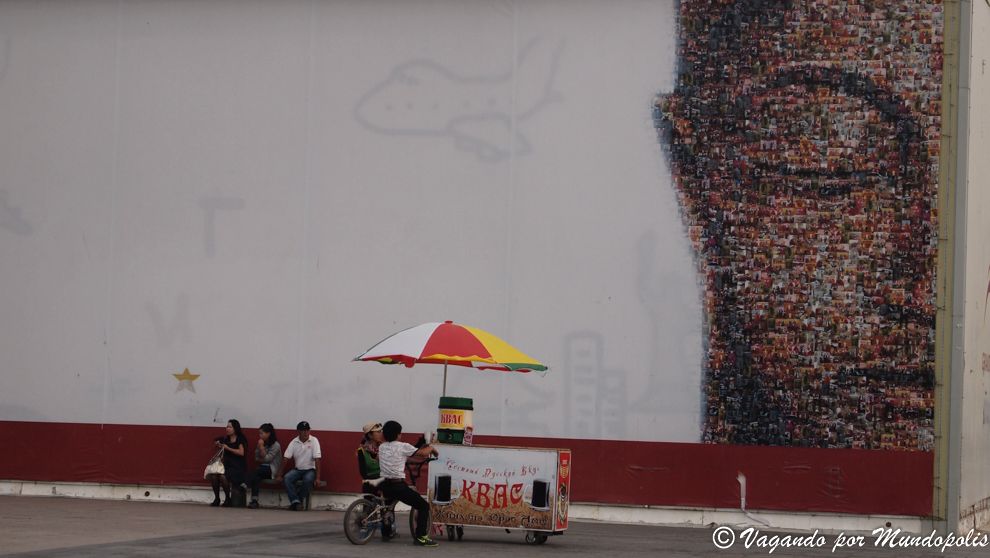 sukhbaatar-square-que-ver-en-ulan-bator