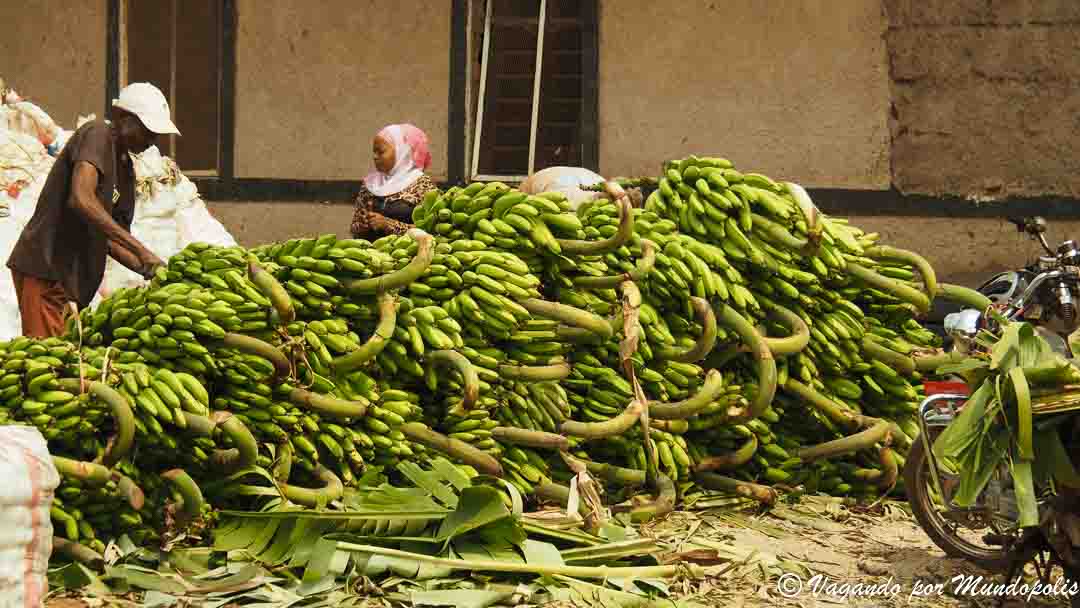 mercado-Mto-Wa-Mbu