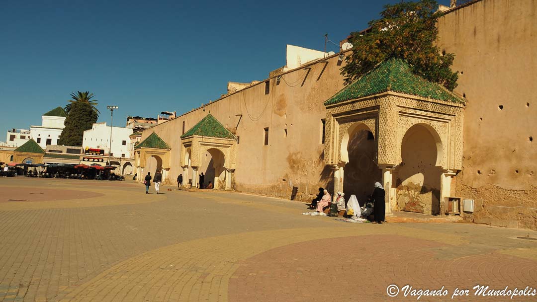 plaza-el-hedime-que-ver-en-meknes-en-un-dia