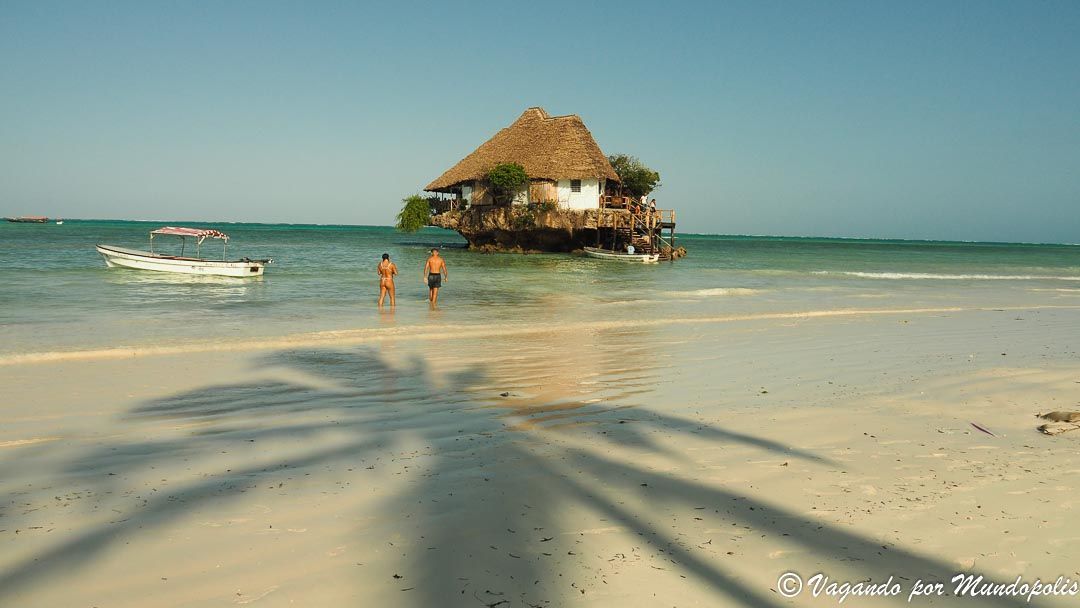 the-rock-que-hacer-en-zanzibar