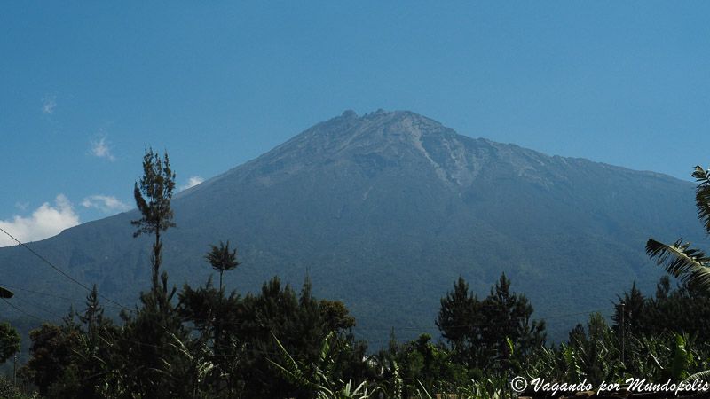 monte-meru-tanzania