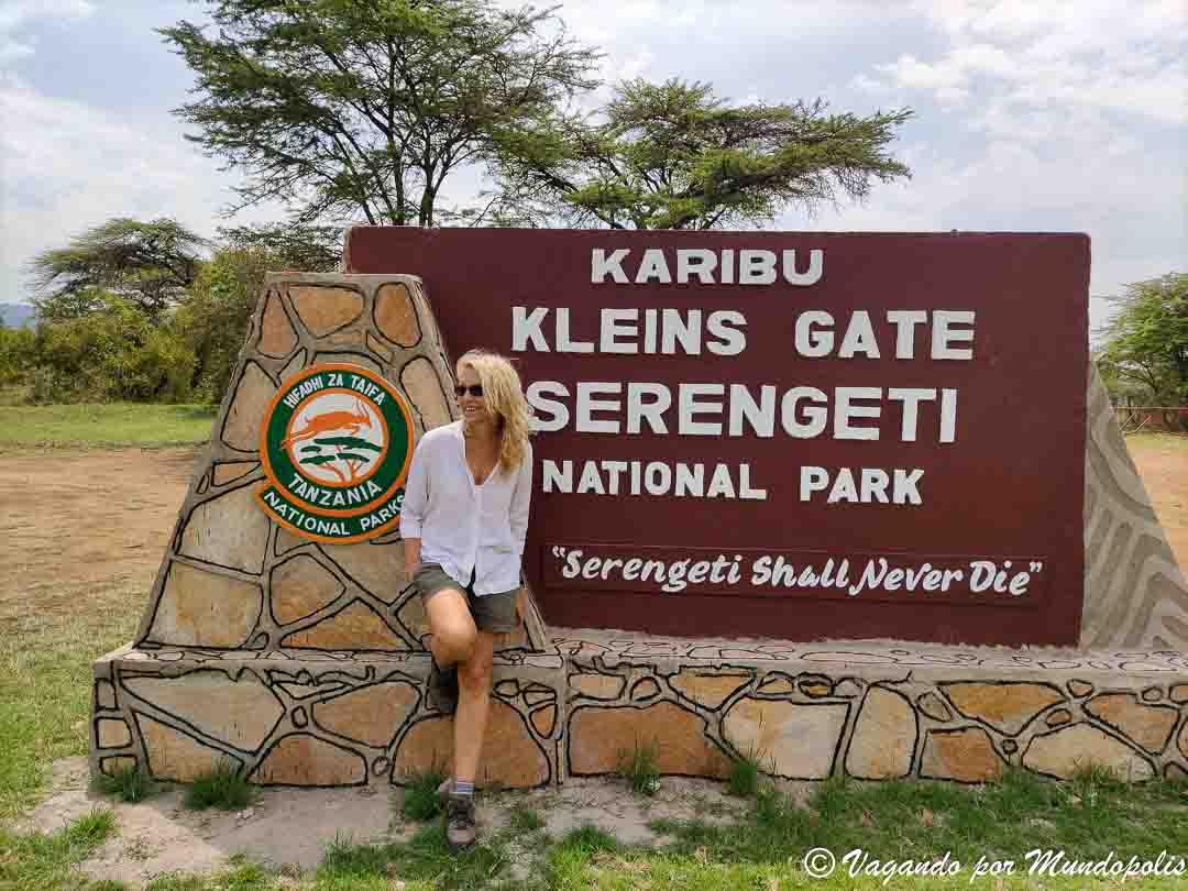 entrada-parque-nacional-serengueti