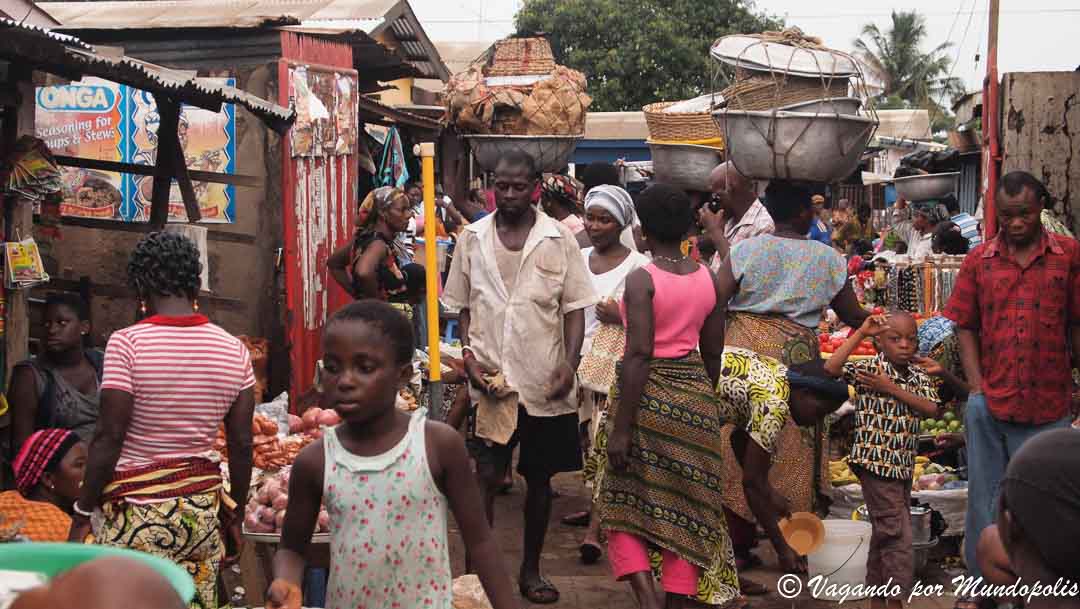mercado-kejetia-kumasi