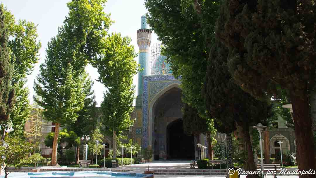 madrasa-Chahar-Bagh