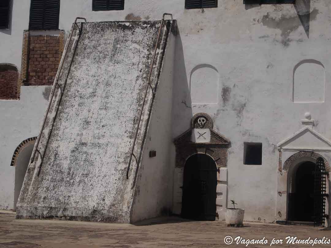 castillo-elmina