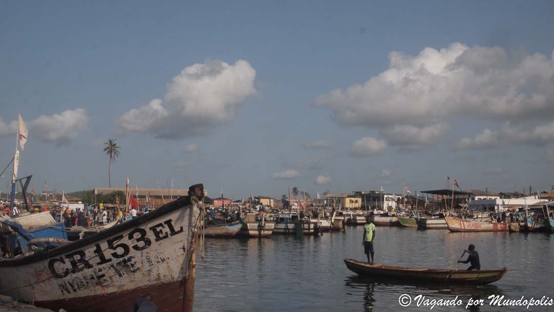 que-ver-en-elmina-puerto-pescadores