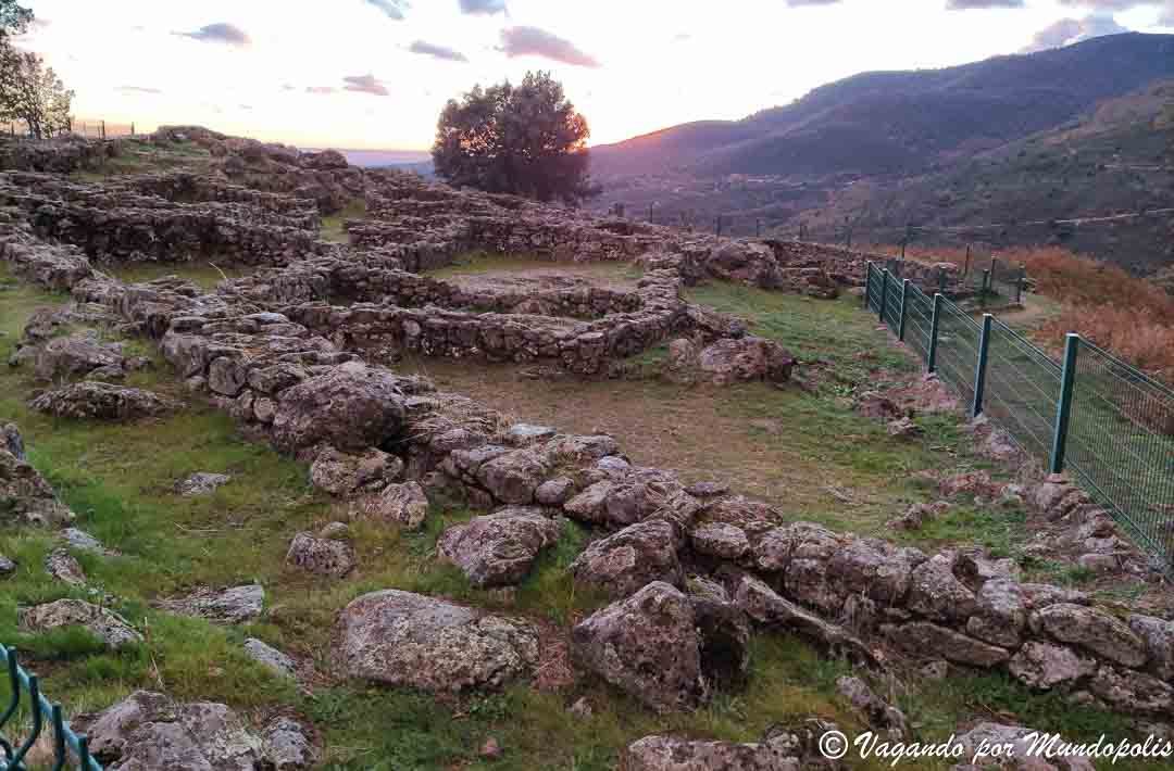 el-castro-del-raso-candeleda