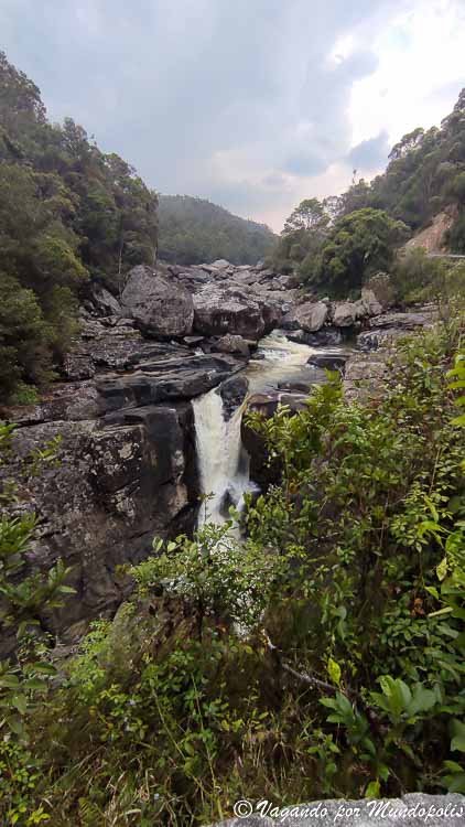 cascada- Andriamamovoka-ranomafana
